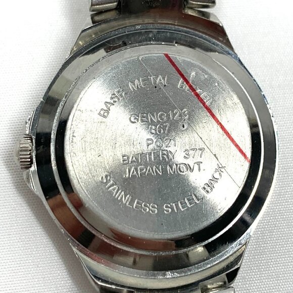 Glamour Bracelet Style Analog Watch With Crystals & Mother of Pearl Face Silver - Picture 10 of 13